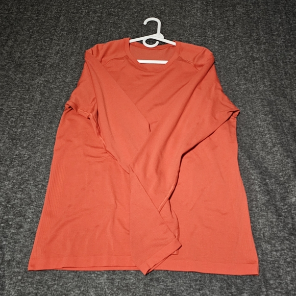 Lululemon Metal Vent Long Sleeve - Picture 5 of 5
